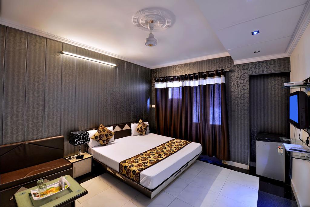Hotel New Mg Residency Amritsar Dış mekan fotoğraf