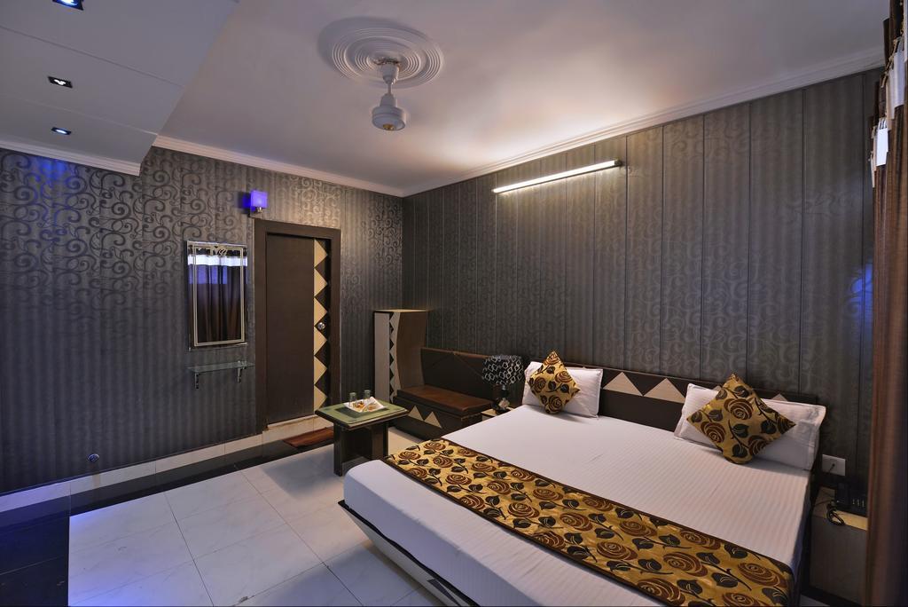 Hotel New Mg Residency Amritsar Dış mekan fotoğraf